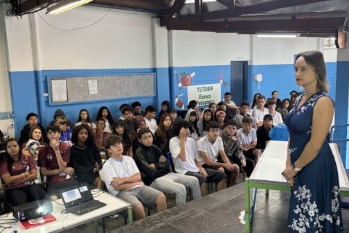 Michelly Gassmann Autora